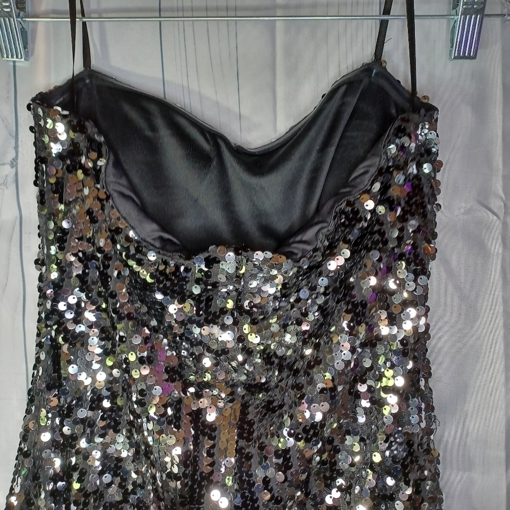 As U Wish black and silver sequin strapless bodycon mini dress - Picture 6 of 8